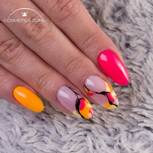 Exceptional Womens Festival Nail Ideas