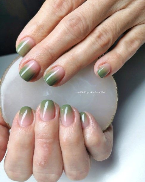 Exceptional Womens Green Ombre Nail Ideas