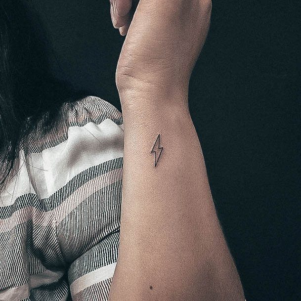 Exceptional Womens Lightning Bolt Tattoo Ideas