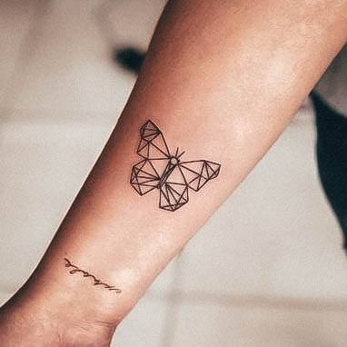 Exceptional Womens Minimalist Tattoo Ideas