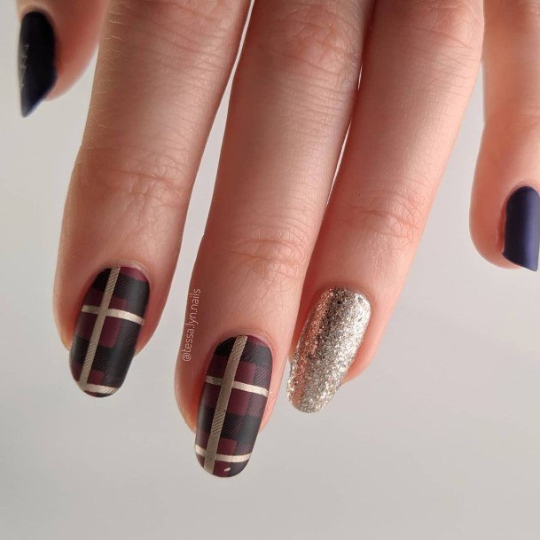 Exceptional Womens Red And Black Nail Ideas