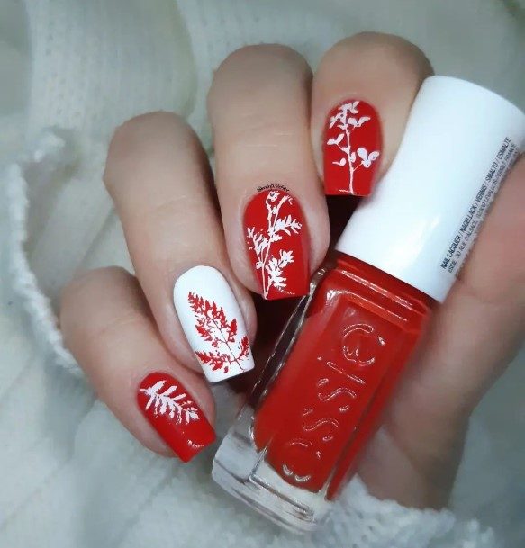 Exceptional Womens Red And White Nail Ideas
