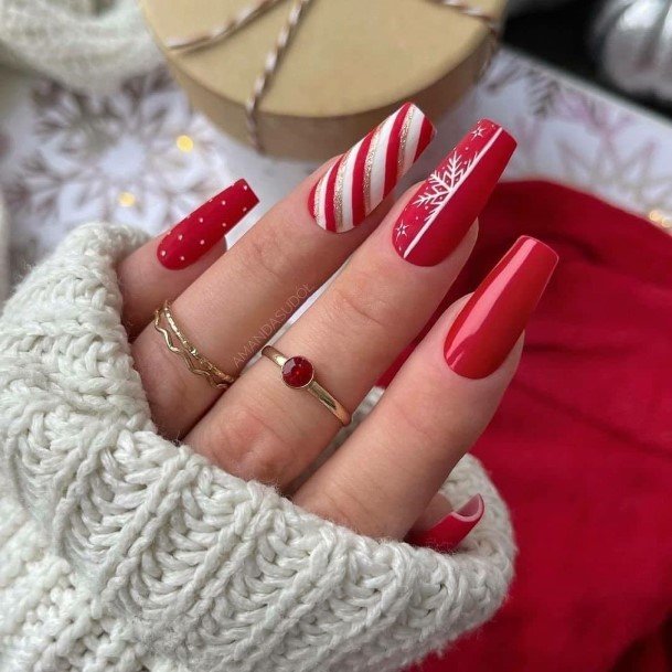 Exceptional Womens Red Glitter Nail Ideas