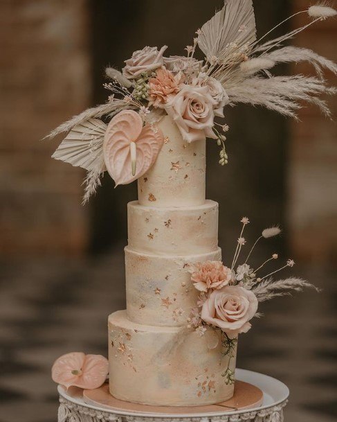 Exotic Flowwers On Beautiful Wedding Cakes