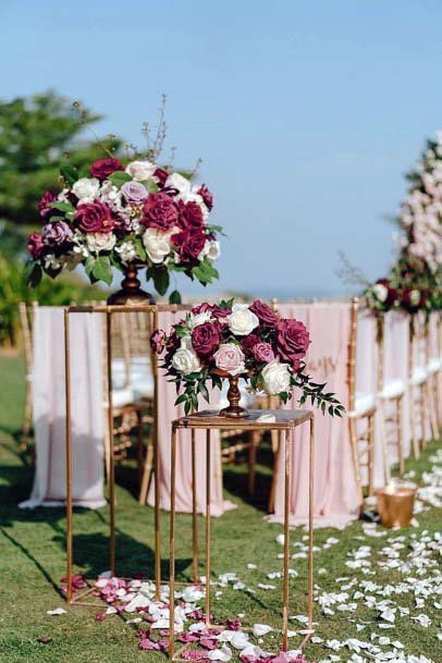 Expansive Burgundy And White Roses Wedding Decorations