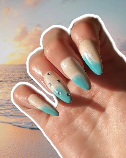 Exquisite Beach Nails On Girl