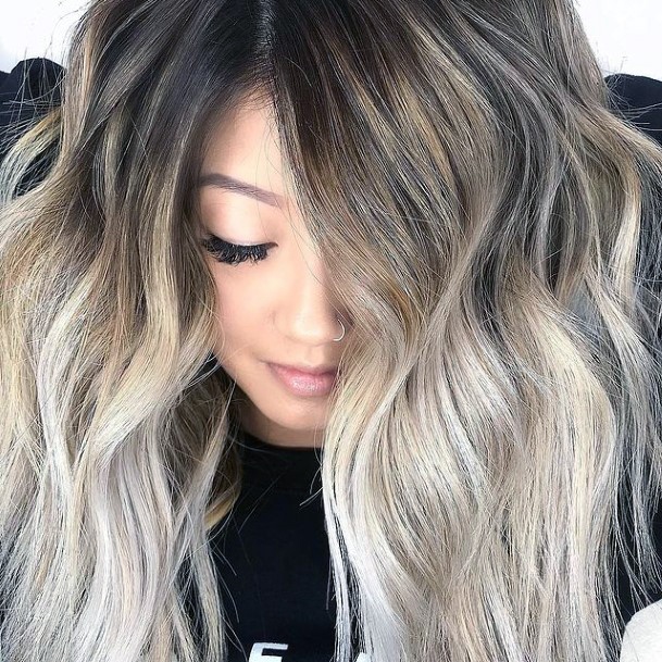 Exquisite Blonde Ombre Hairstyless On Girl