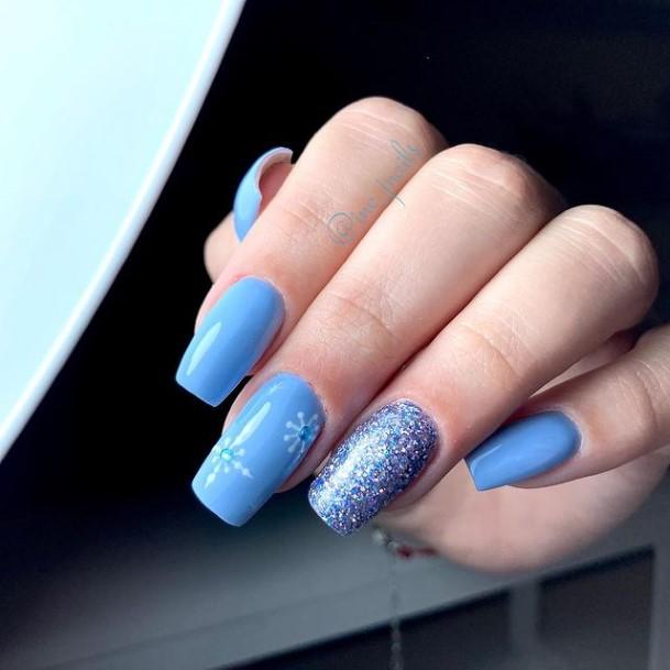 Exquisite Blue Winter Nails On Girl