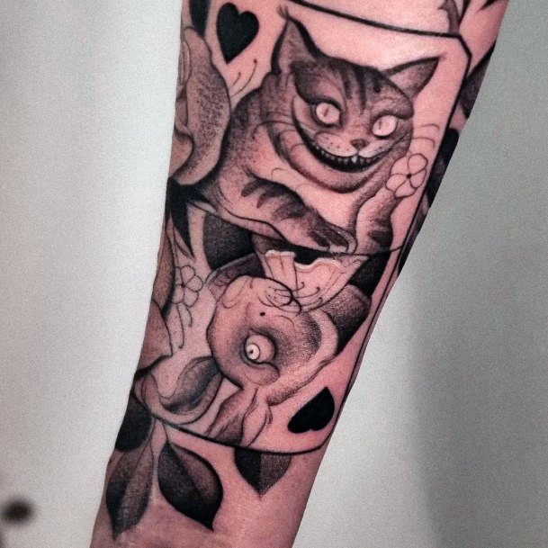 Exquisite Cheshire Cat Tattoos On Girl