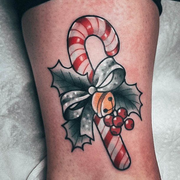 Exquisite Christmas Tattoos On Girl