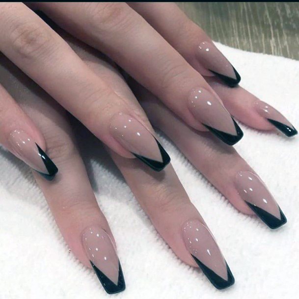 Exquisite Girly Angled Black French Tip Nude Polish Prom Nail Ideas For Women