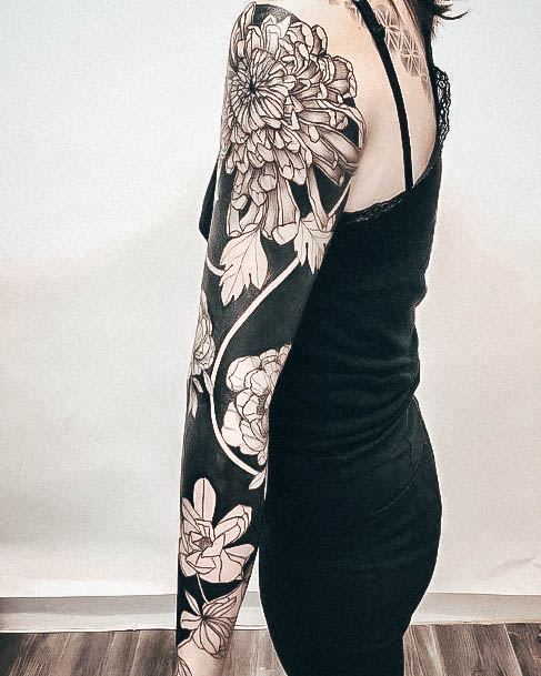 Exquisite Girly Tattoos On Girl Full Arm Sleeve Flower Negativbe Space