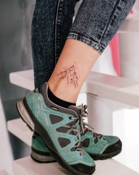 Exquisite Hiking Tattoos On Girl