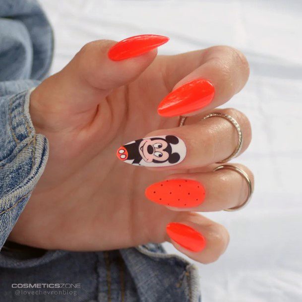 Exquisite Mickey Mouse Nails On Girl