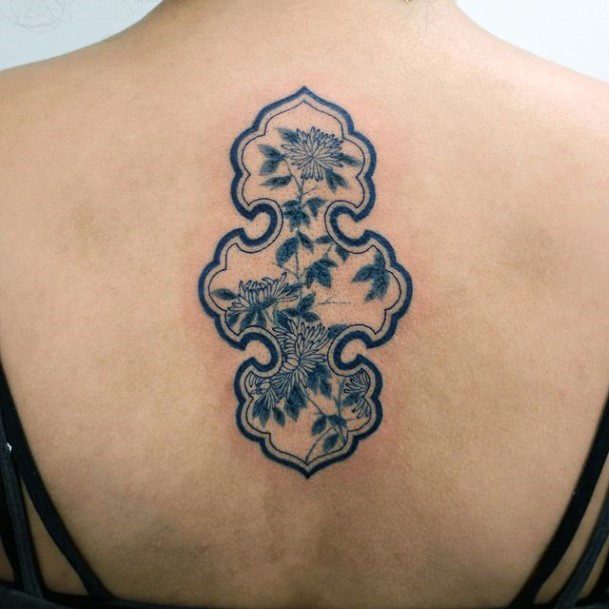 Exquisite Oriental Plate Porcelain Tattoos On Girl