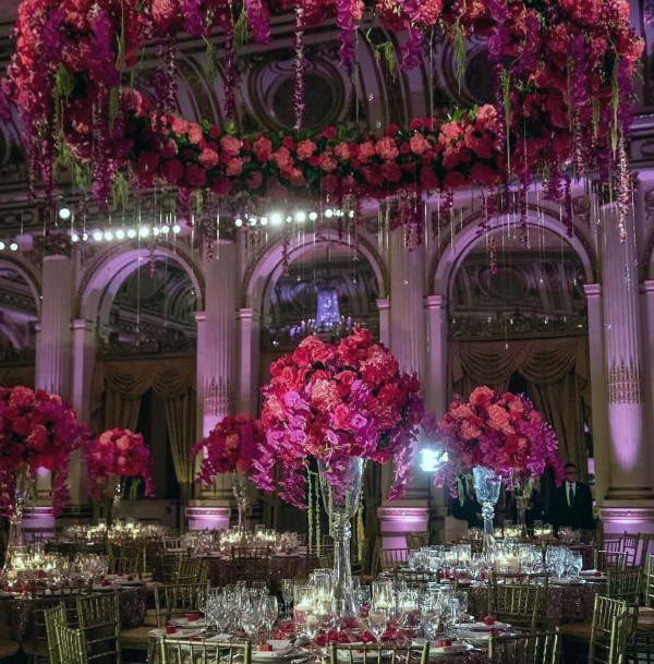 Exquisite Pink Flower Bouquet Centerpiece Circle Hanging Decoration Ideas For Wedding Reception