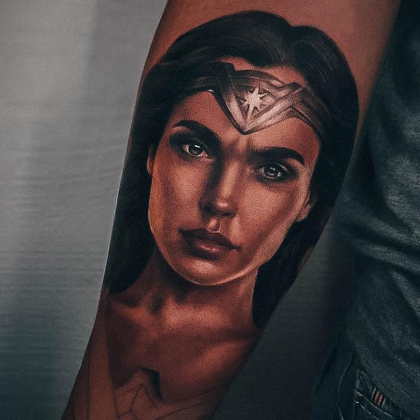 Exquisite Portrait Tattoos On Girl