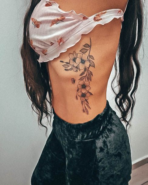Exquisite Rib Tattoos On Girl