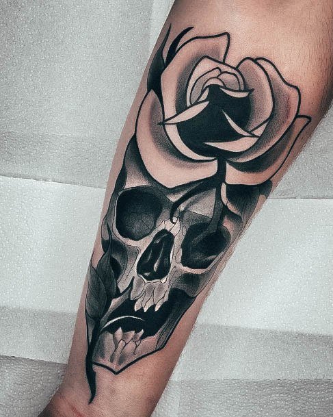 Exquisite Skull And Rose Tattoos On Girl