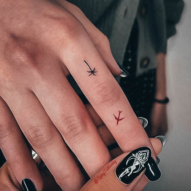 Exquisite Small Hand Tattoos On Girl