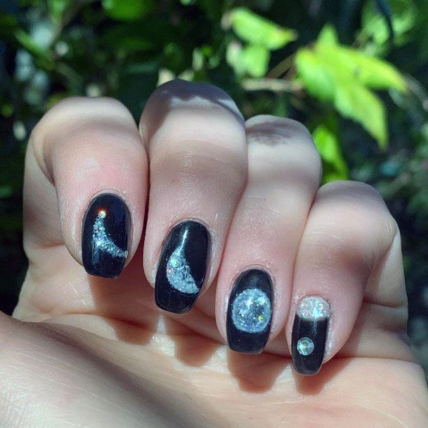 Exquisite Wonderful Black Gel Moon Art Design For Ladies