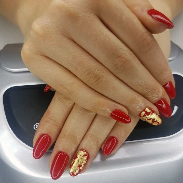 Extravagant Golden Red Nails Women