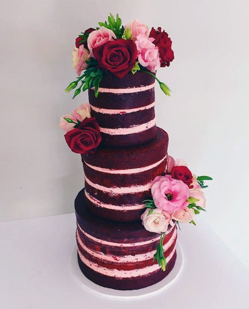 Eye Catching Red Velvet Wedding Cake