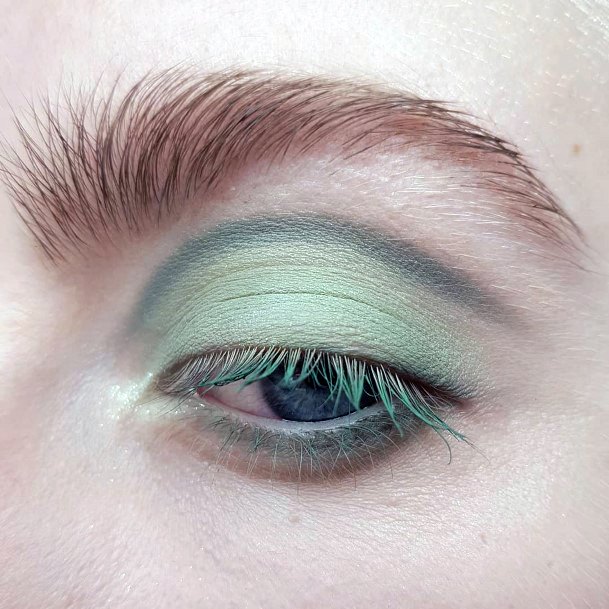 Faded Green And Subtle Brown Eyeshadow Women