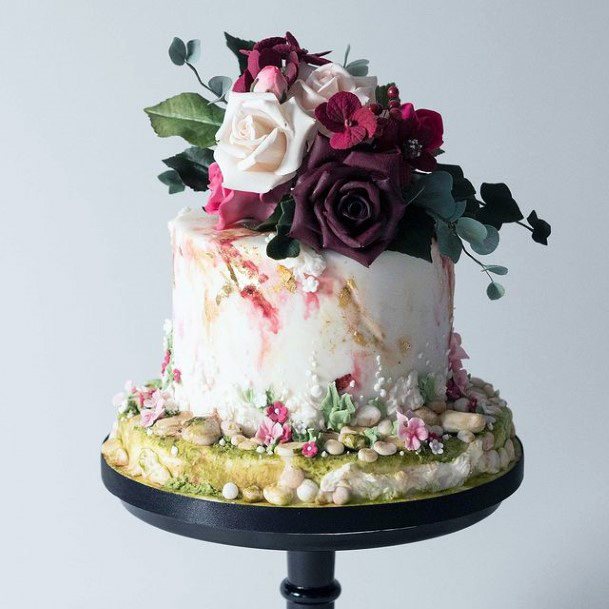 Fall Wedding Cakes Women Roses Galore