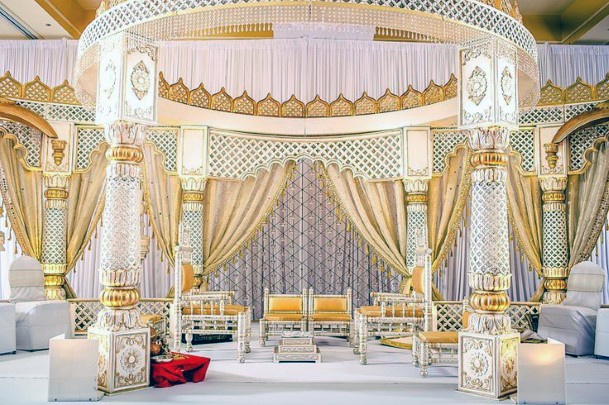 Fancy Wedding Stage Decorations