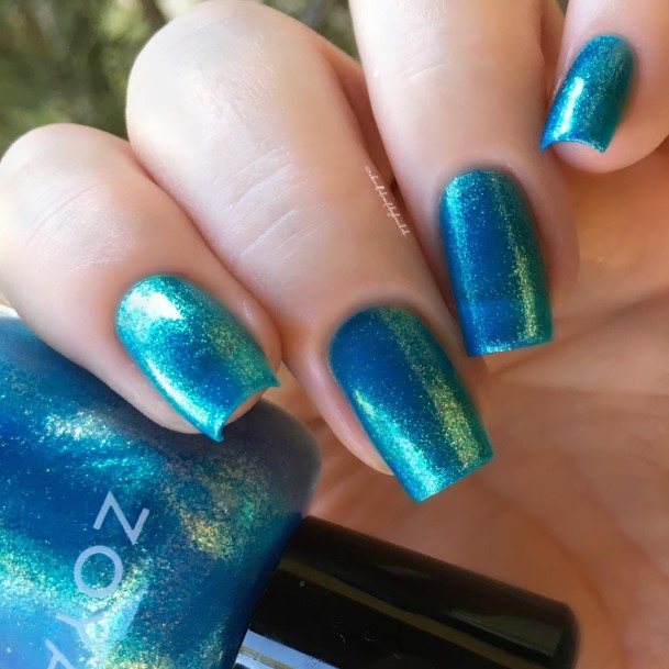 Fantastic Blue And Green Nail For Women