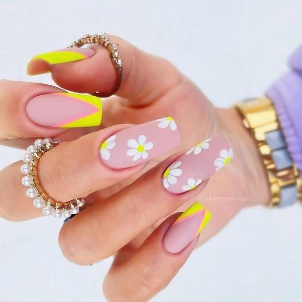 Fantastic Brilliant Nail For Women