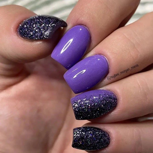 Fantastic Glitter Ombre Nail For Women