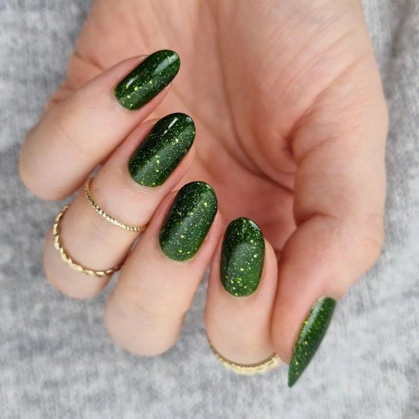 Fantastic Green Glitter Nail For Women