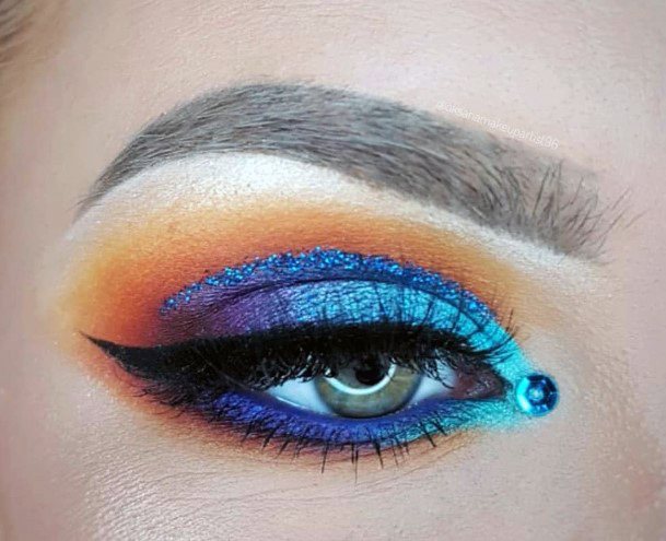 Fantastic Orange Brow And Blue Eyeshadow Makeup Looks For Women