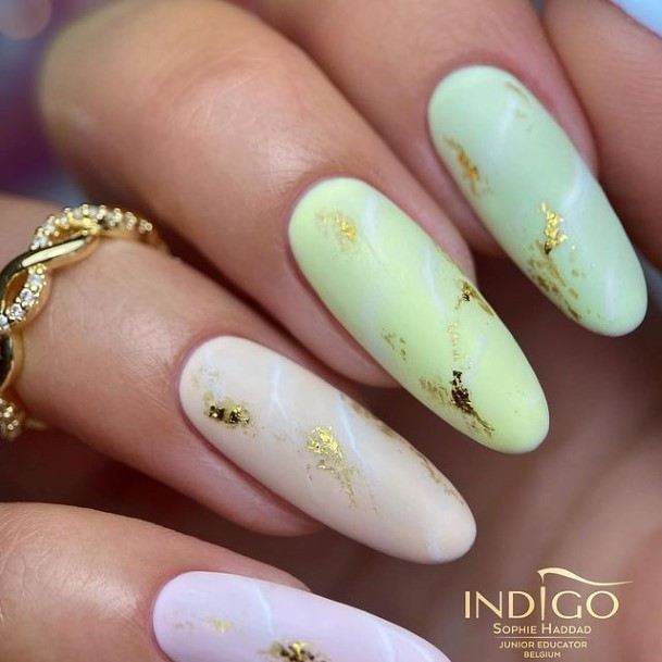 Fantastic Pastel Nail For Women