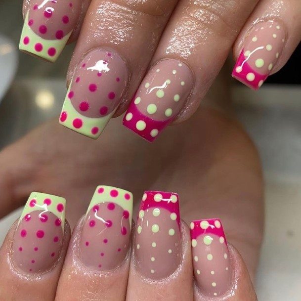 Fantastic Polka Dot Nail For Women