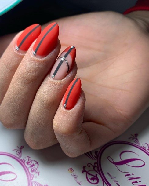 Fantastic Red And Black Matte Nail For Women