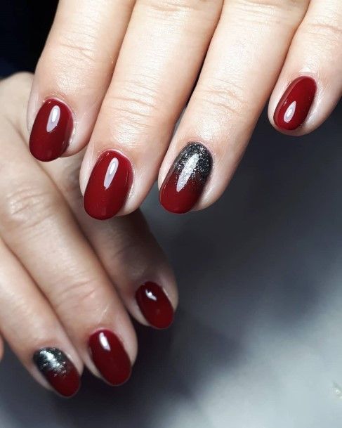 Fantastic Red Ombre Nail For Women