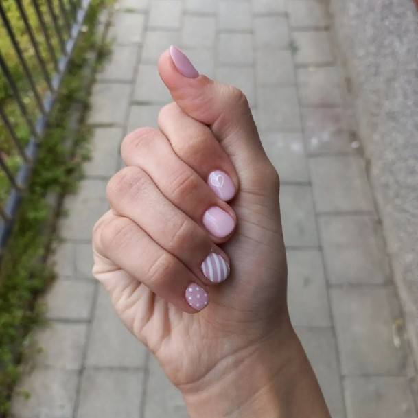 Fantastic Short Pink Nail For Women