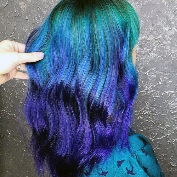 Fantastic Turquoise Ombre Hairstyles For Women