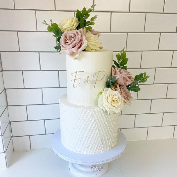 Fantastic White Buttercream Wedding Cake