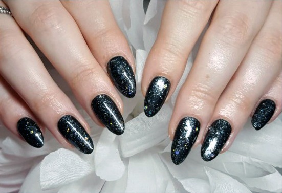 Fascinating Black Sparkly Nails For Ladies Almond Shape