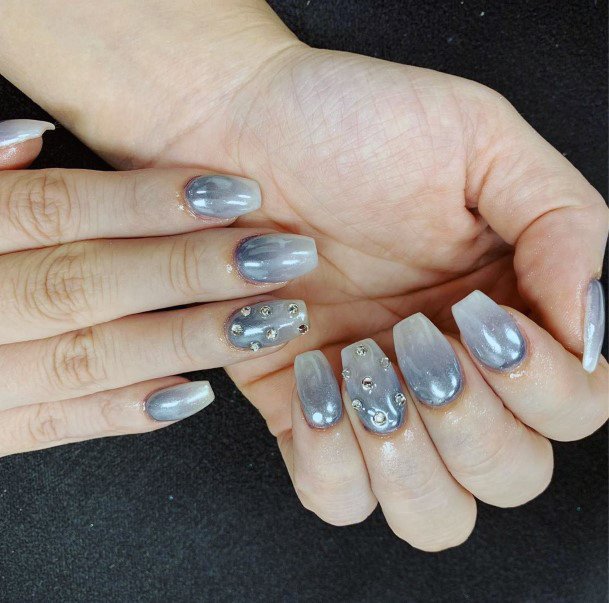 Fashionable Grey Ombre Nails
