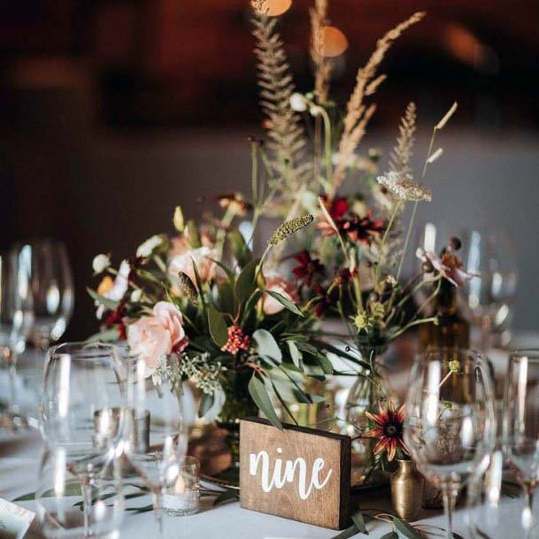 Feathery Winter Wedding Flowers