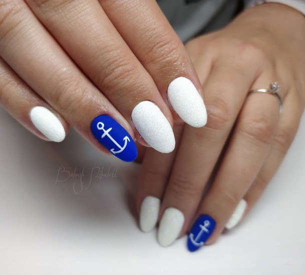 Female Cool Anchor Nail Ideas