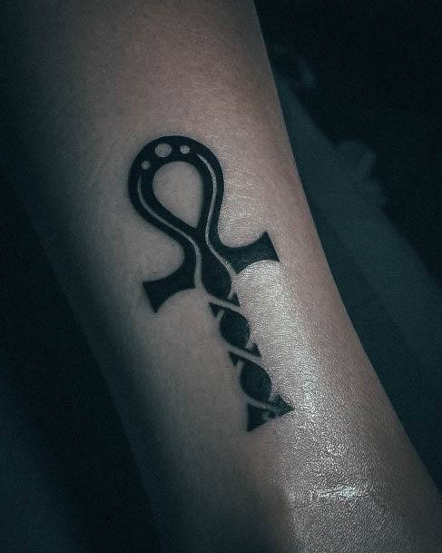 Female Cool Ankh Tattoo Ideas