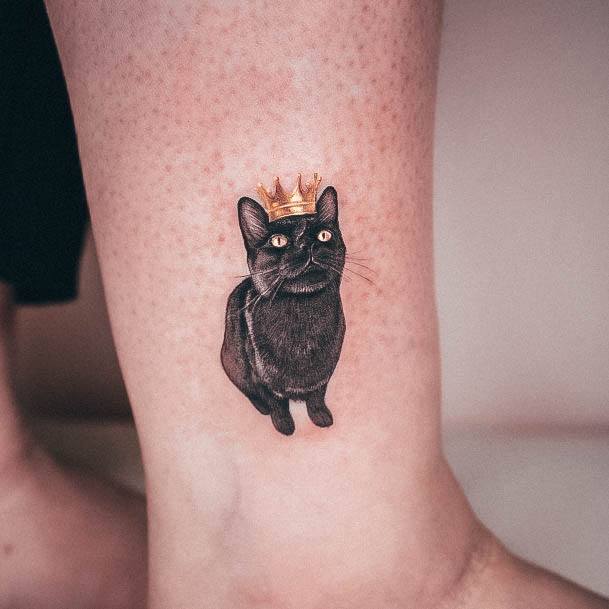 Female Cool Black Cat Tattoo Ideas