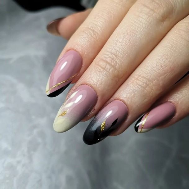 Female Cool Black Ombre Nail Design