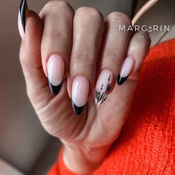 Female Cool Black Prom Nail Ideas